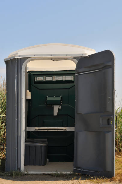 Best Construction site porta potty rental  in Sprague, WV